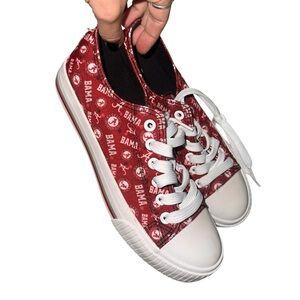 Alabama crimson tide football season sneakers. Size 7, new never